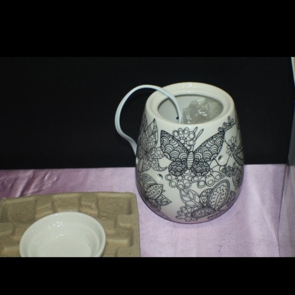 Scentsy you color it warmer - Picture 2 of 3
